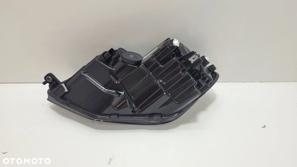 VW CADDY 4 IV 15- LAMPA PRZEDNIA PRZÓD PRAWA - 7