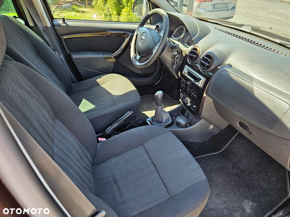 Dacia Duster dCi 90 FAP 4x2 Ice - 11