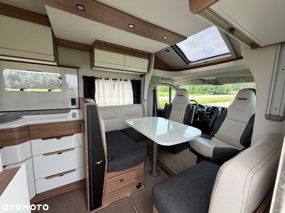 PILOTE P746C Expression - 19