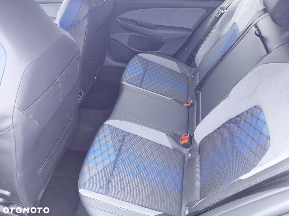 Volkswagen Golf Variant 2.0 TSI 4Motion R - 21