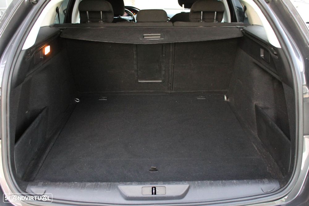 Peugeot 308 SW 1.5 BlueHDi Style - 22