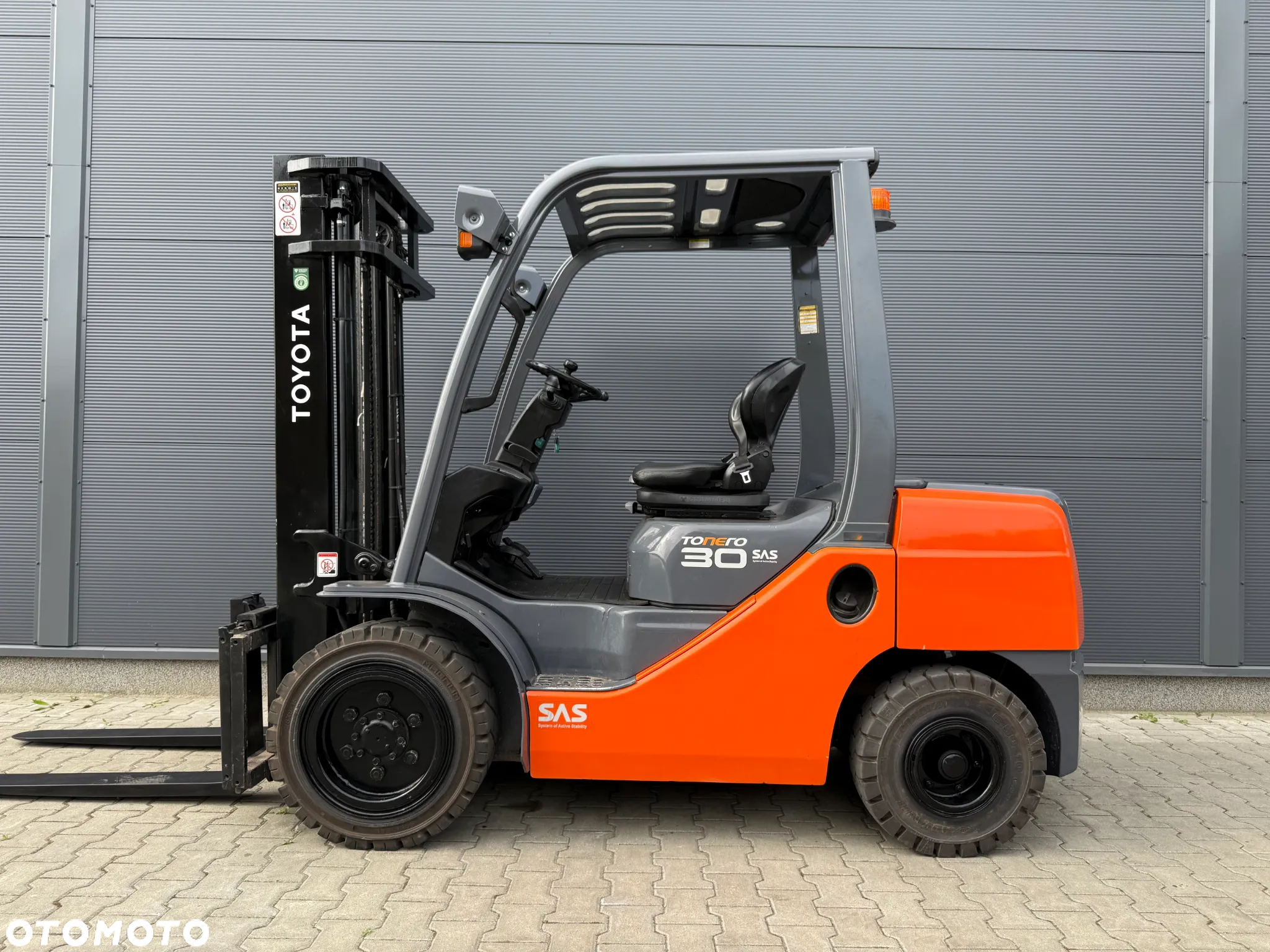 Toyota 02-8FDF30 - 9