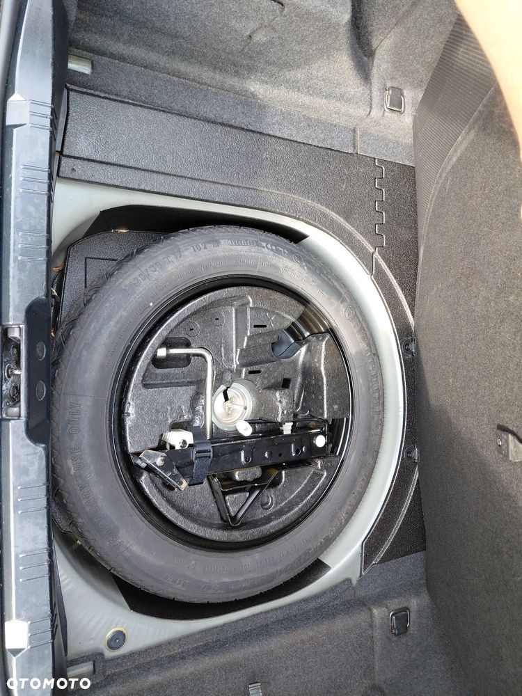 BMW Seria 5 - 23