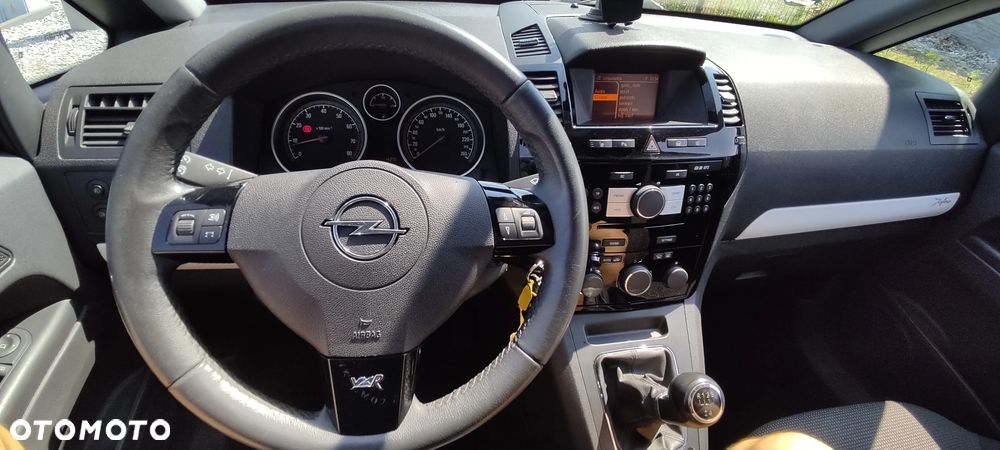 Opel Zafira 1.8 Edition 111 Jahre - 12