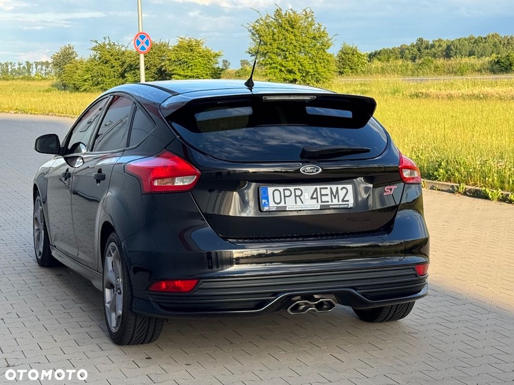 Ford Focus 2.0 TDCi ST - 26