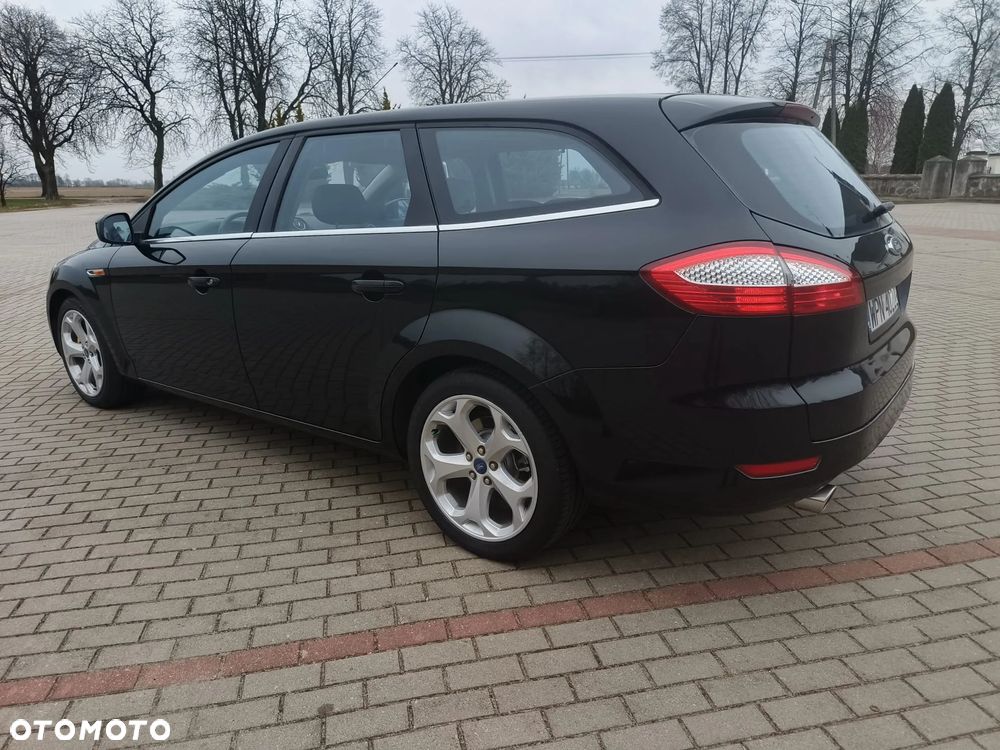 Ford Mondeo 2.5 Titanium - 8