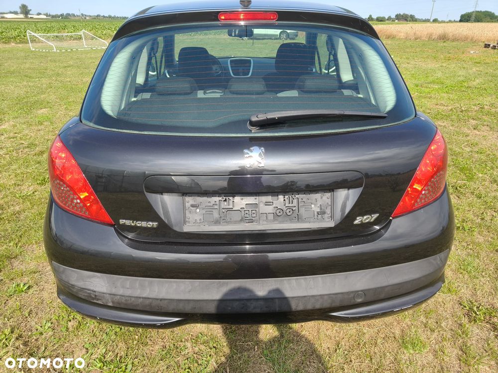 Peugeot 207 1.4 16V Trendy - 4