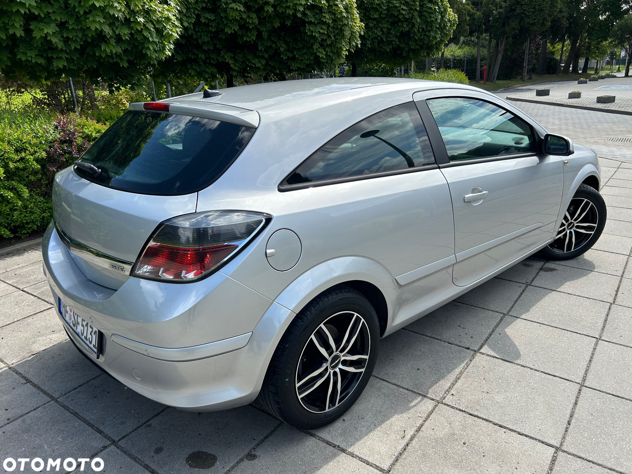 Opel Astra GTC 1.6 Catch me - 18