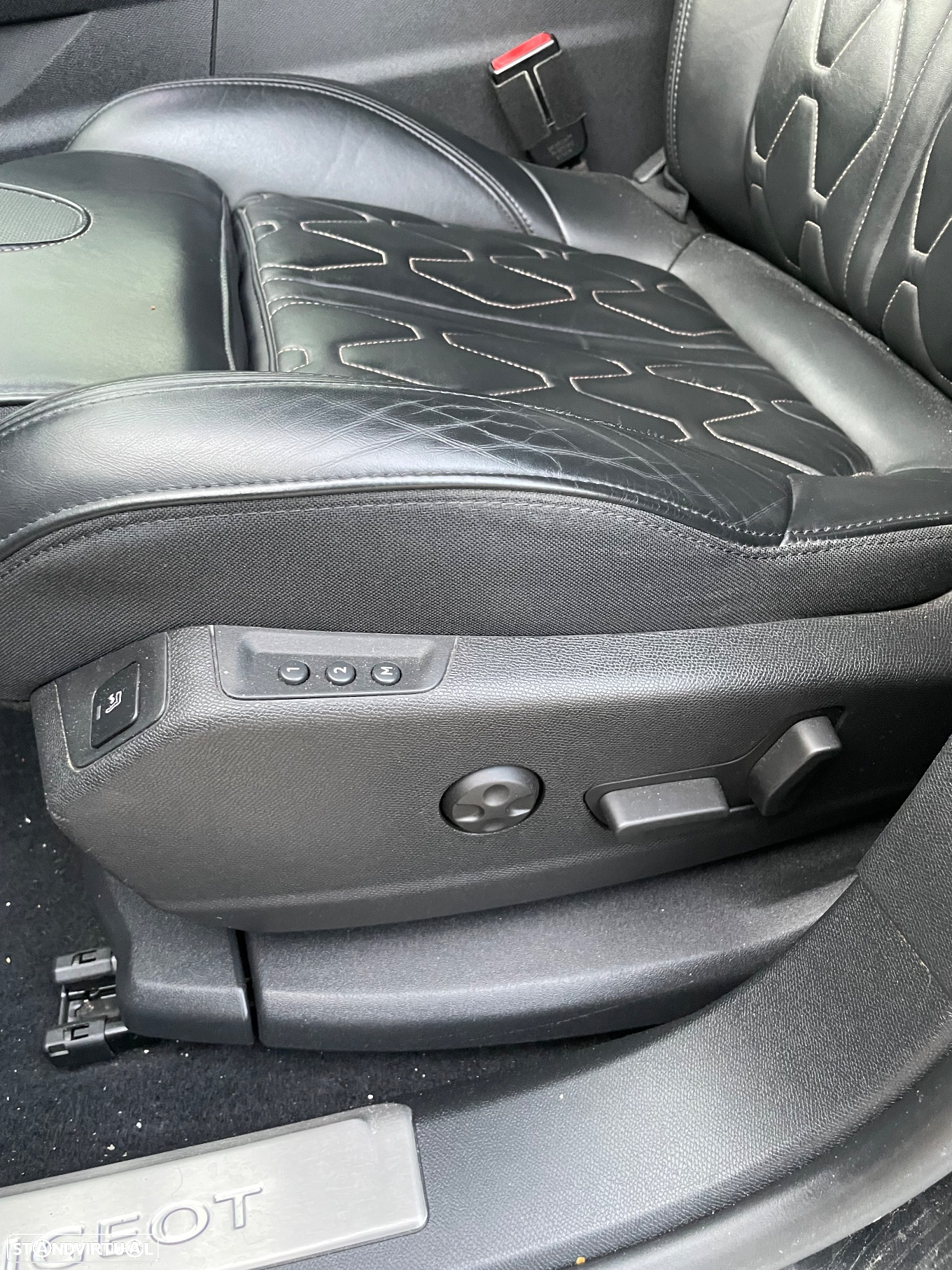Peugeot 5008 2.0 BlueHDi GT Line EAT8 - 19