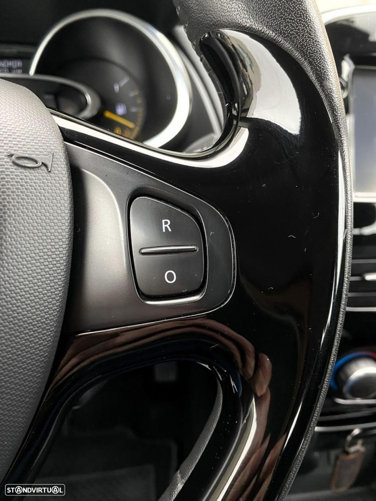 Renault Clio Sport Tourer 1.5 dCi Dynamique S - 18