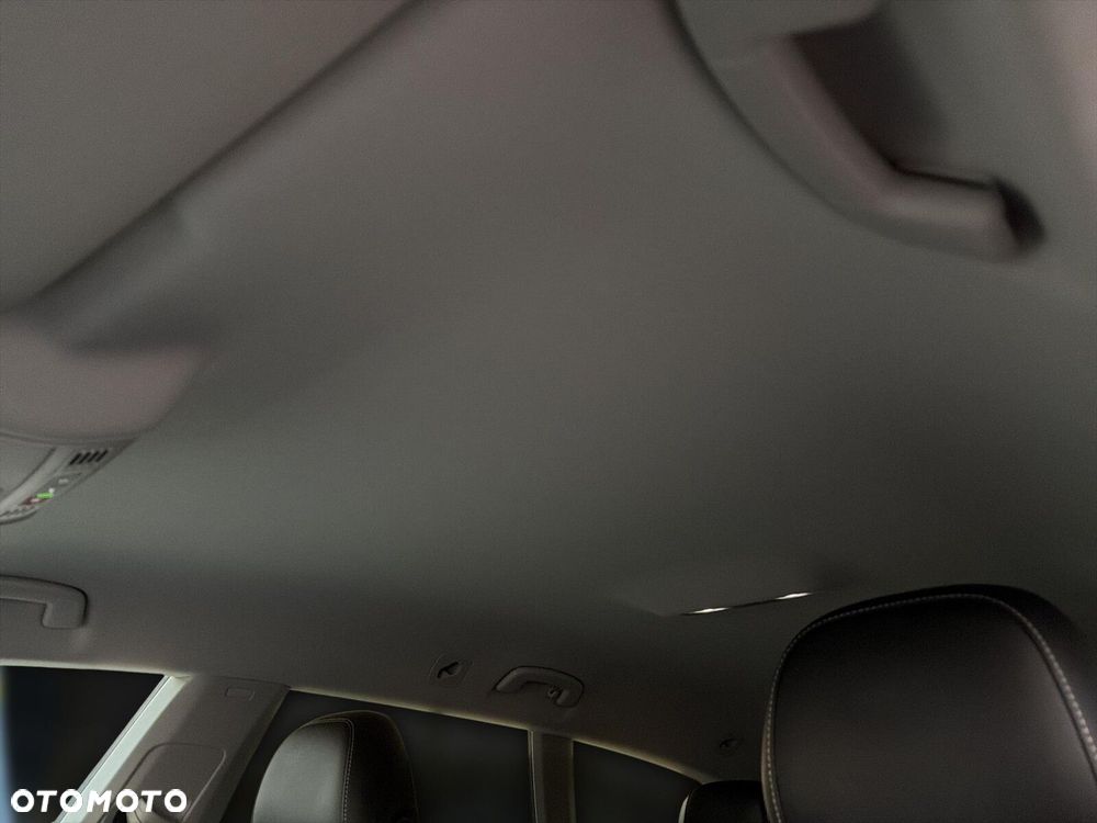 Volkswagen Arteon 2.0 TDI Elegance DSG - 35