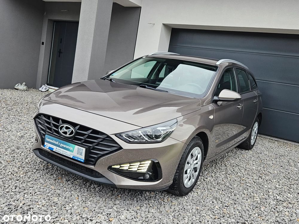 Hyundai i30 1.5 DPI Classic + - 3