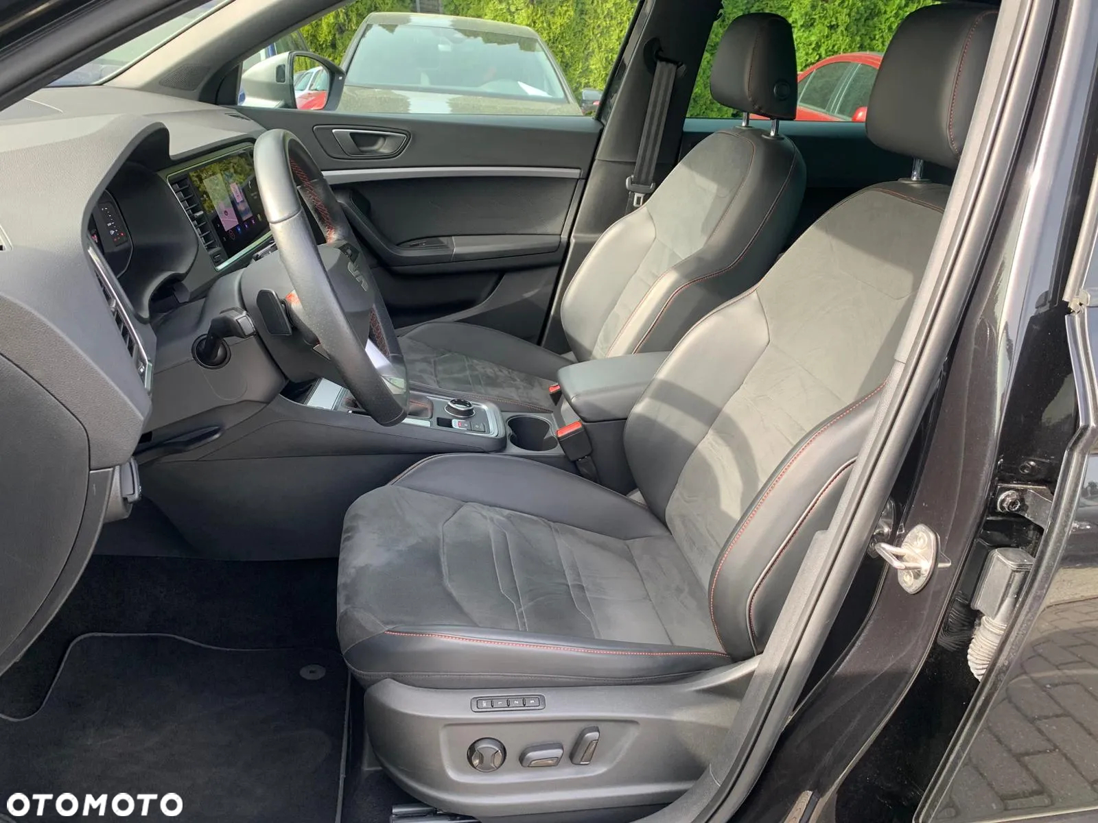 Seat Ateca 2.0 TSI 4Drive DSG OPF FR - 8