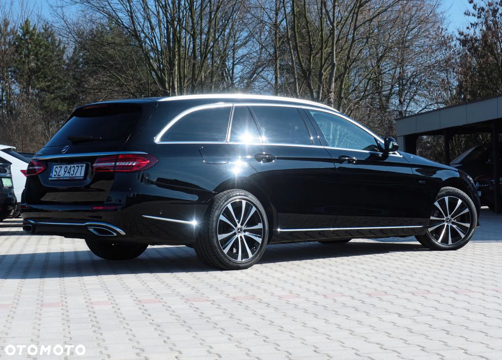 Mercedes-Benz Klasa E 300 de 9G-TRONIC Exclusive - 30