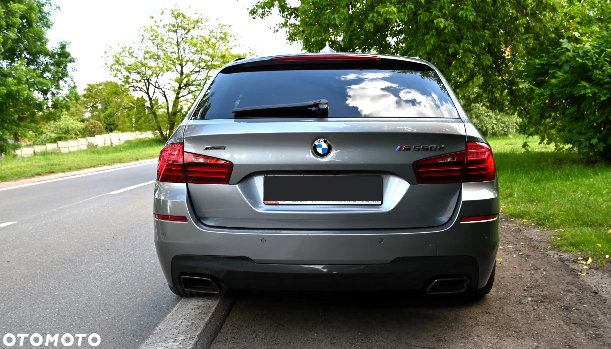 BMW Seria 5 M550d xDrive Touring Sport-Aut - 23