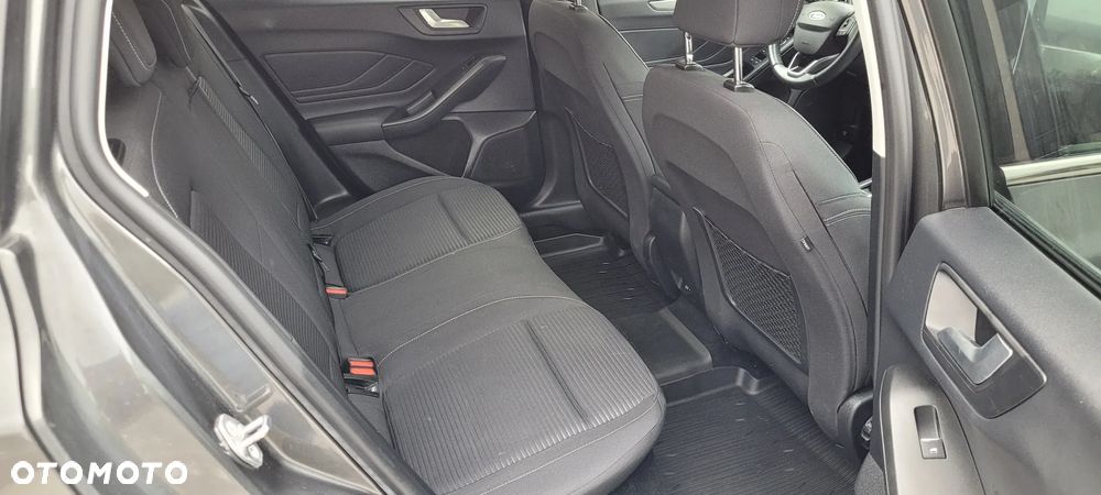 Ford Focus 1.0 EcoBoost Titanium ASS PowerShift - 18