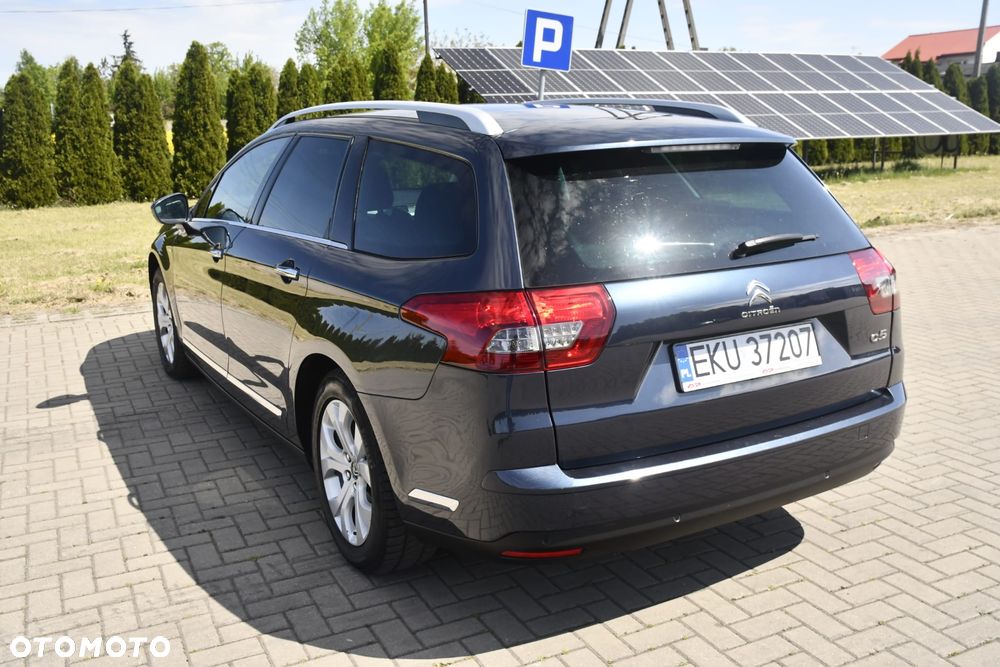 Citroën C5 Tourer HDi 135 FAP Exclusive - 8