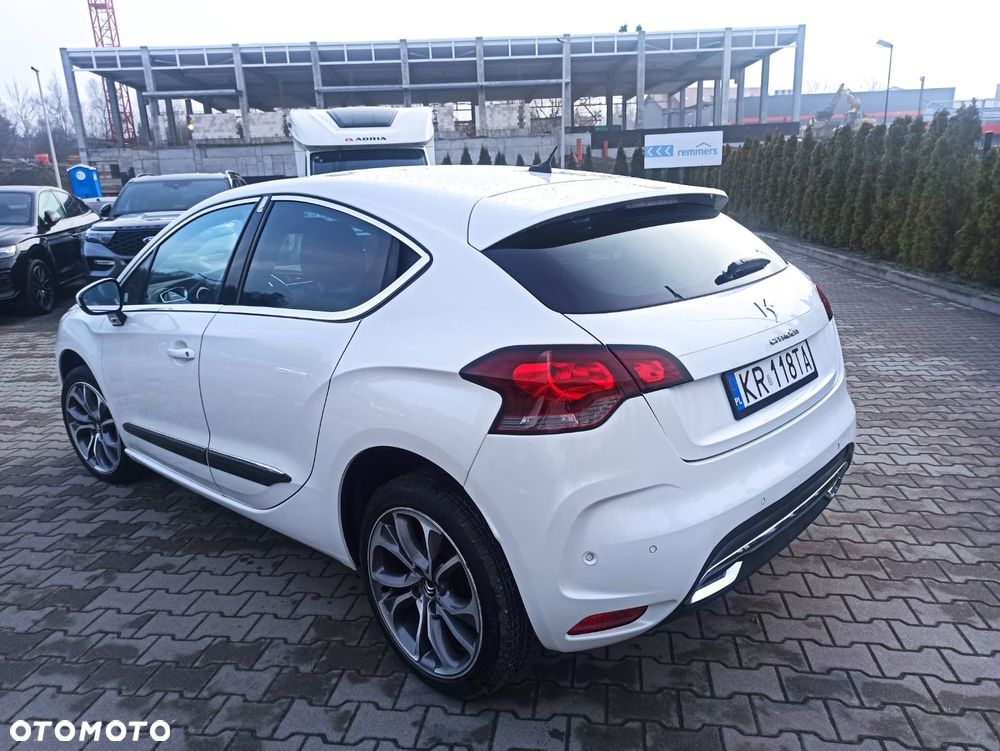 Citroën DS4 THP 200 SportChic - 6