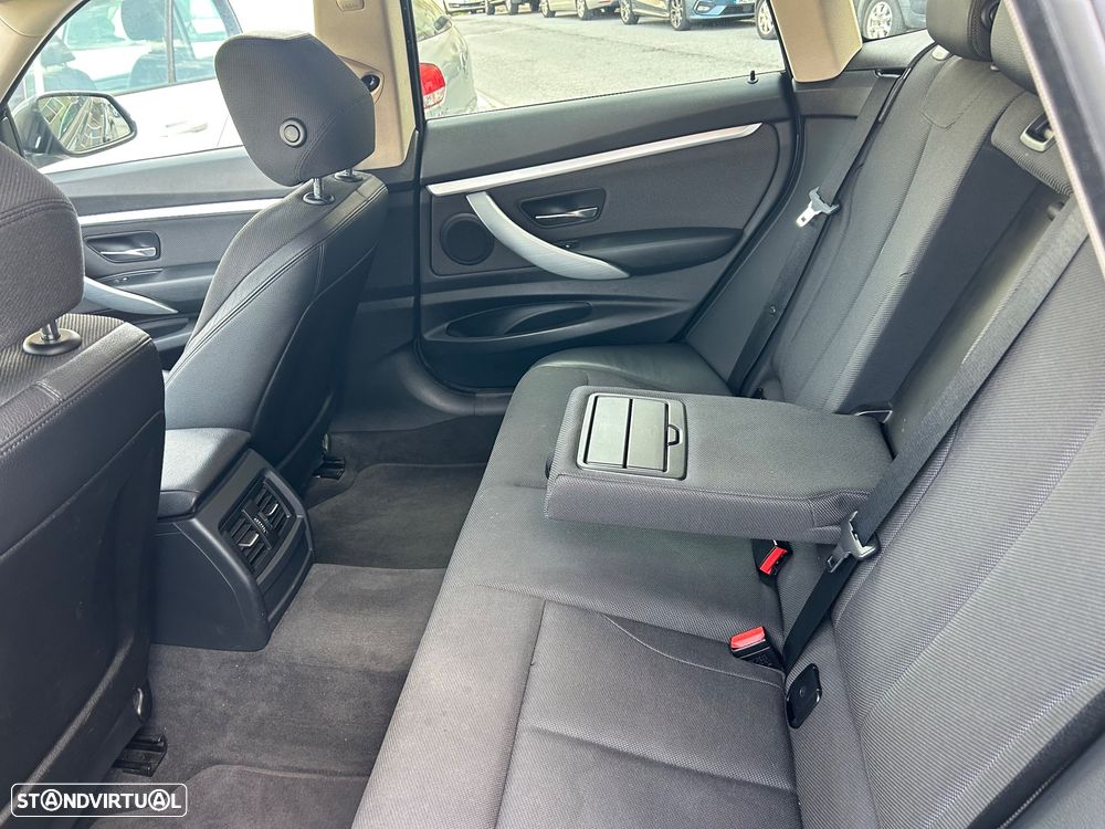 BMW 320 Gran Turismo d Auto Line Luxury - 6