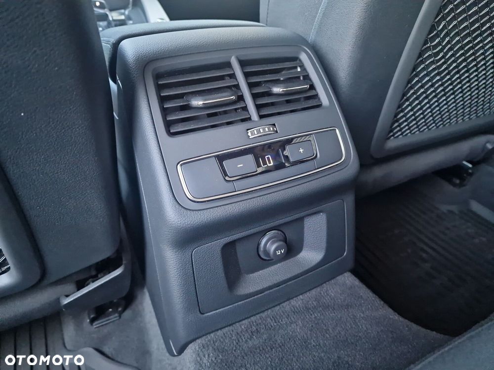 Audi A4 Limousine 35 TFSI mHEV Advanced S tronic - 26