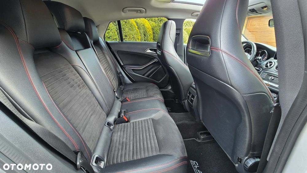 Mercedes-Benz CLA 200 d 7G-DCT AMG Line - 7