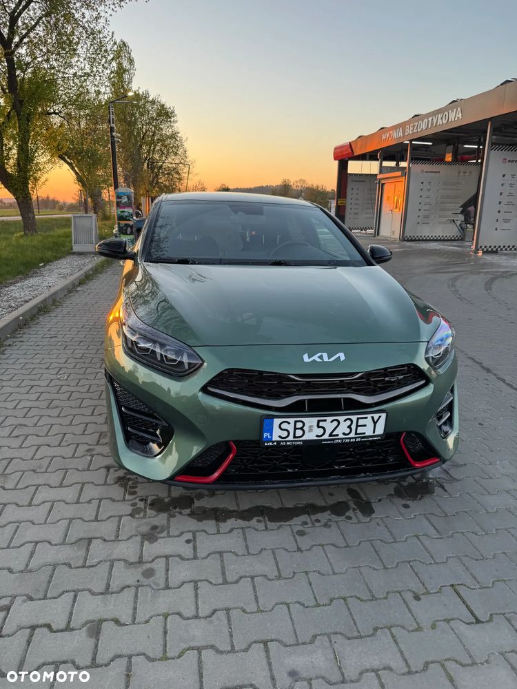 Kia ProCeed - 2