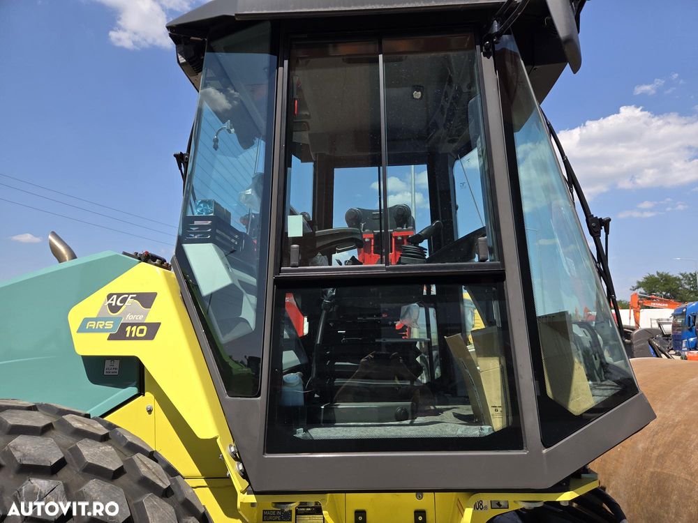 Ammann ARS110, 14,7tone, 25ore-NEFOLOSIT, latime rola 2,1m, motor Deutz 135CP, Declaratie CE, produs in GERMANIA, garantie 1 an, Aer cond, Antifurt, lung 5,9m, FULL OPTION, posibilitate leasing 4 ani, PROMOTIE 84.900 EUR+Tva - 16