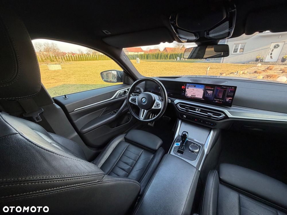 BMW i4 - 13