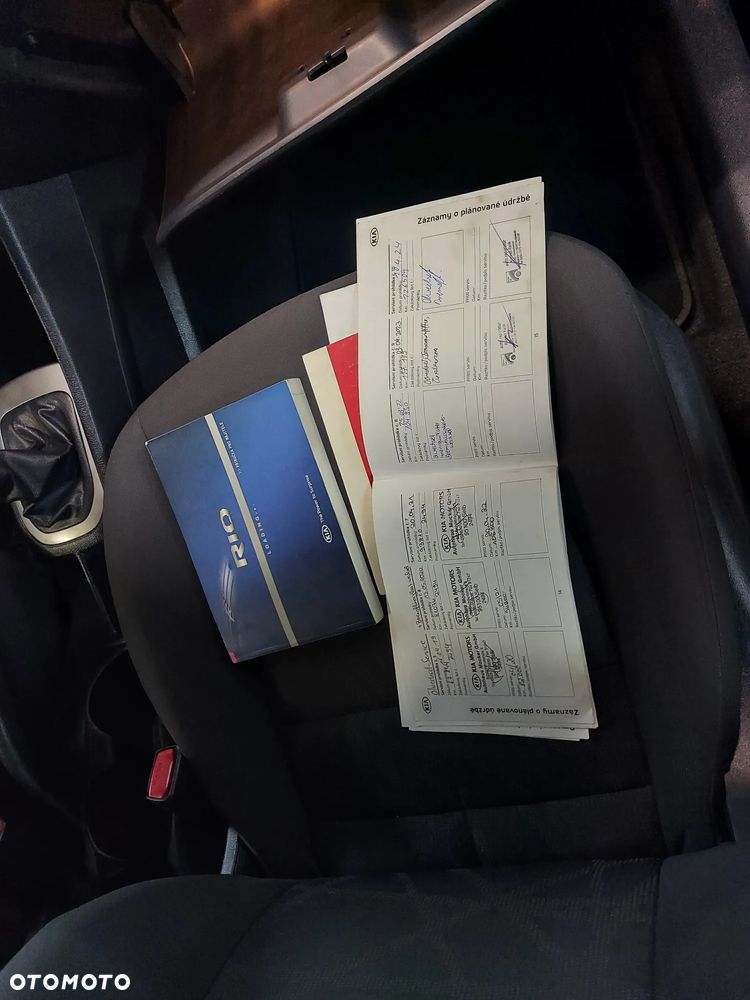 Kia Rio 1.2 Business Line - 19