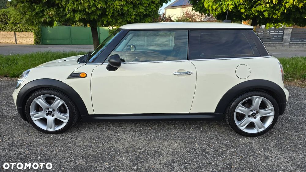 MINI ONE - 7