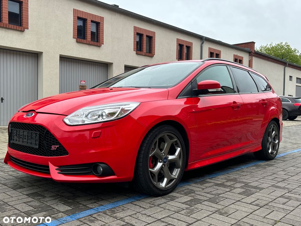 Ford Focus 2.0 EcoBoost ST mit Leder-Sport-Paket - 22