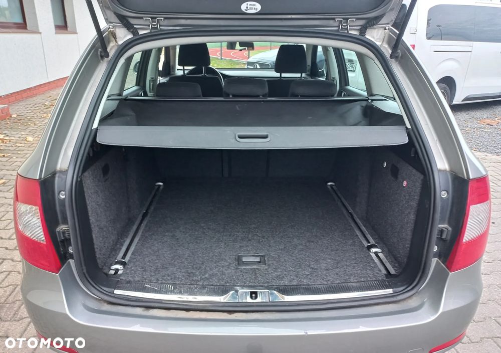 Skoda Superb - 23