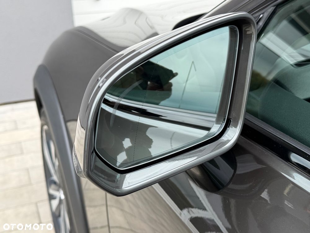 Volvo V60 Cross Country D4 AWD - 10