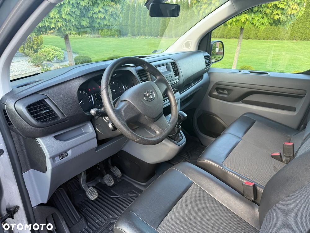 Toyota PROACE - 11