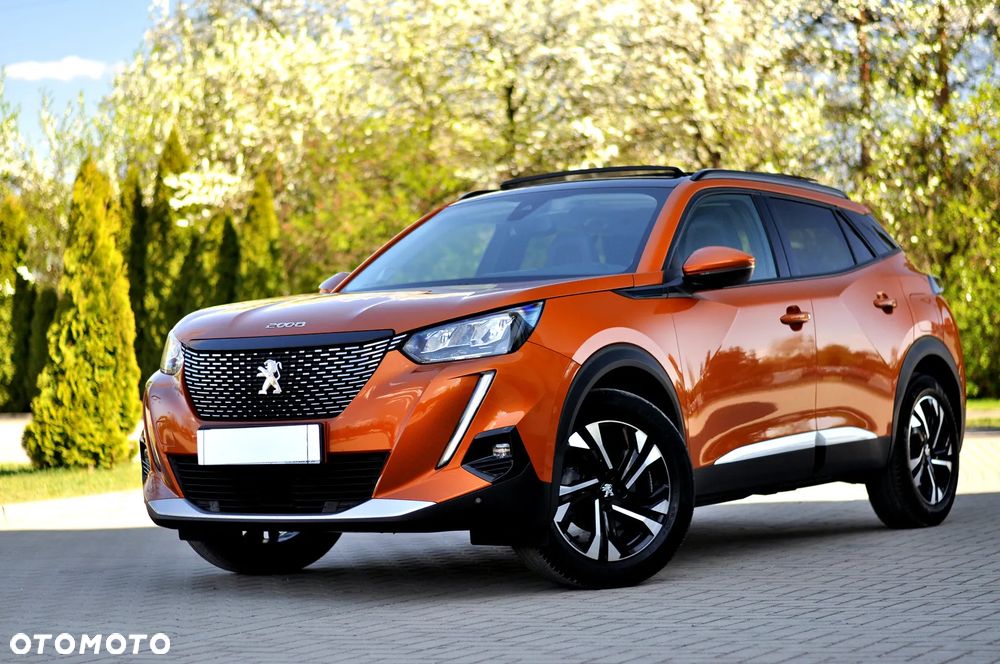 Peugeot 2008 1.2 Pure Tech GPF Allure S&S EAT6 - 3
