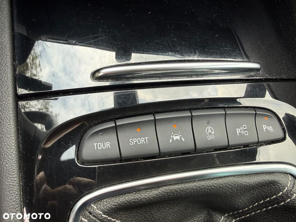 Opel Insignia 2.0 4x4 Dynamic - 12