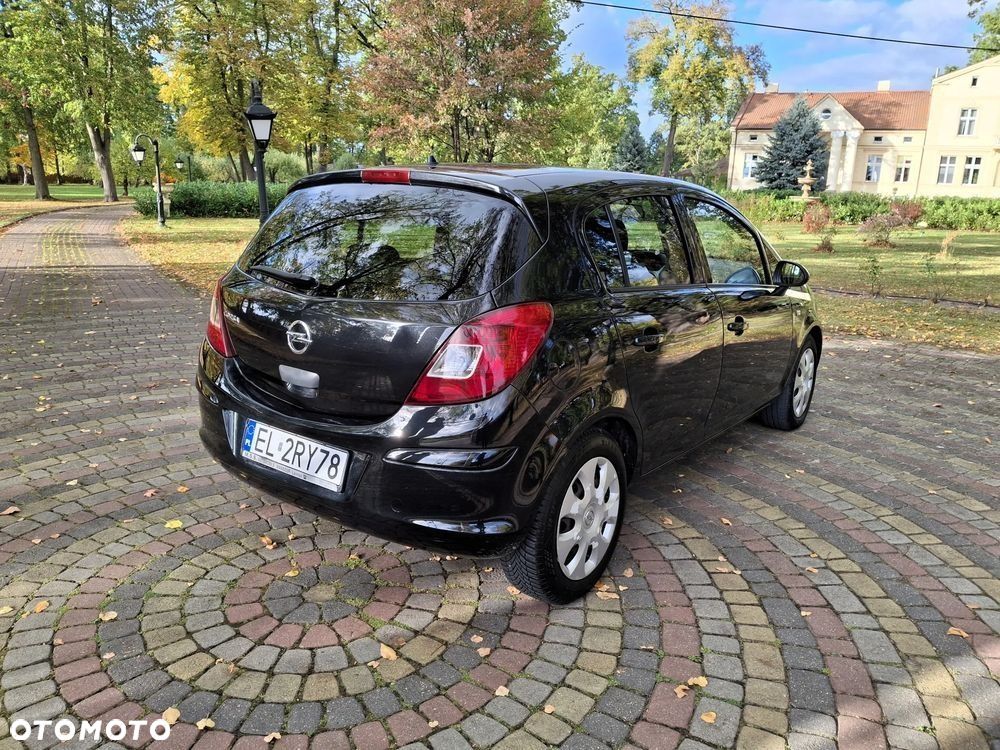 Opel Corsa 1.4 16V 150 Jahre - 27