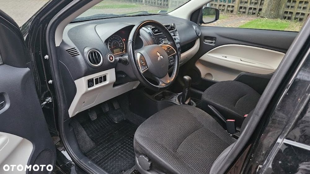 Mitsubishi Space Star 1.2 Intense - 8