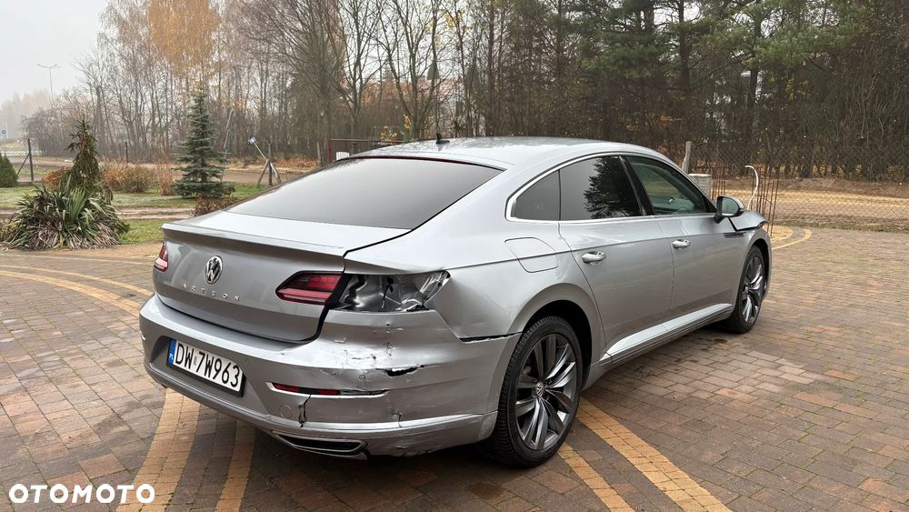 Volkswagen Arteon 2.0 TSI Essence DSG - 4