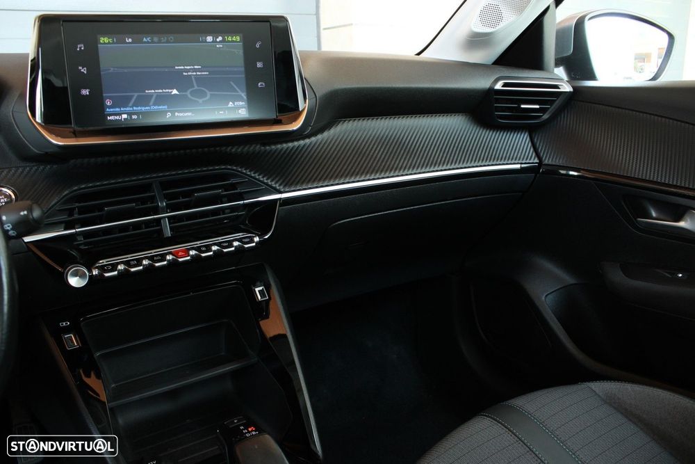 Peugeot e-208 50 kWh Allure - 30