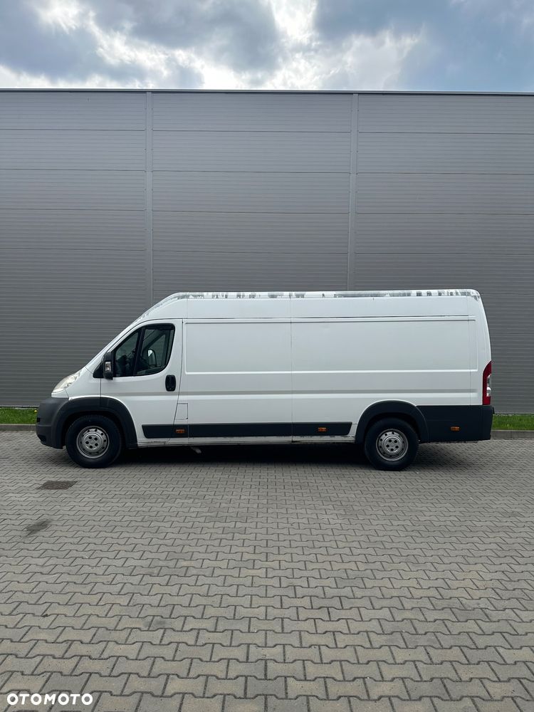 Peugeot BOXER L4H2 Peugeot Boxer L4H2 z rampą załadunkową 2,2 Hdi 2010 rok 16” koła+klima - 4