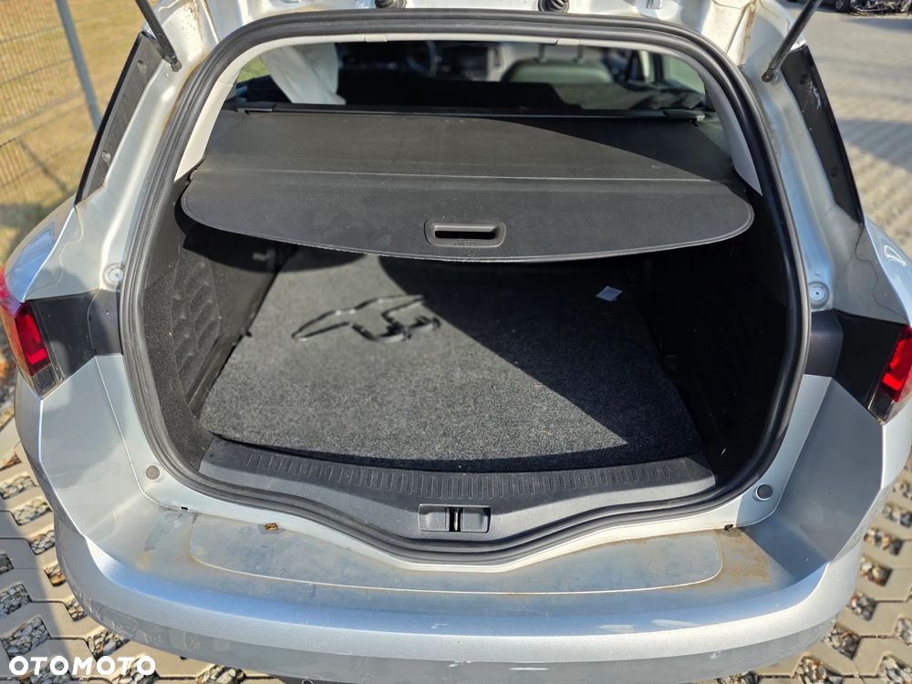 Renault Megane 1.5 Blue dCi Intens - 29