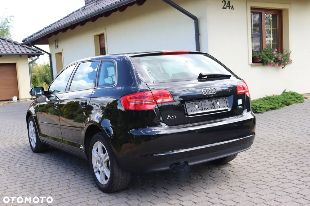 Audi A3 Sportback 1.4 TFSI Ambiente - 7