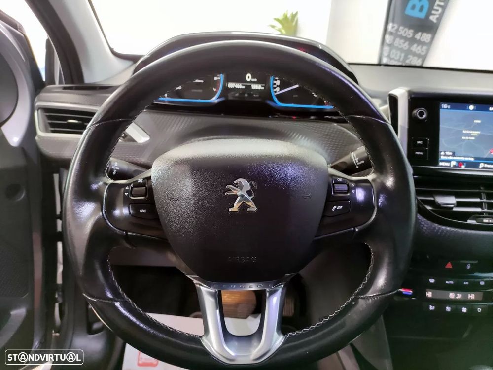 Peugeot 2008 PureTech 110 Stop&Start EAT6 Allure - 17