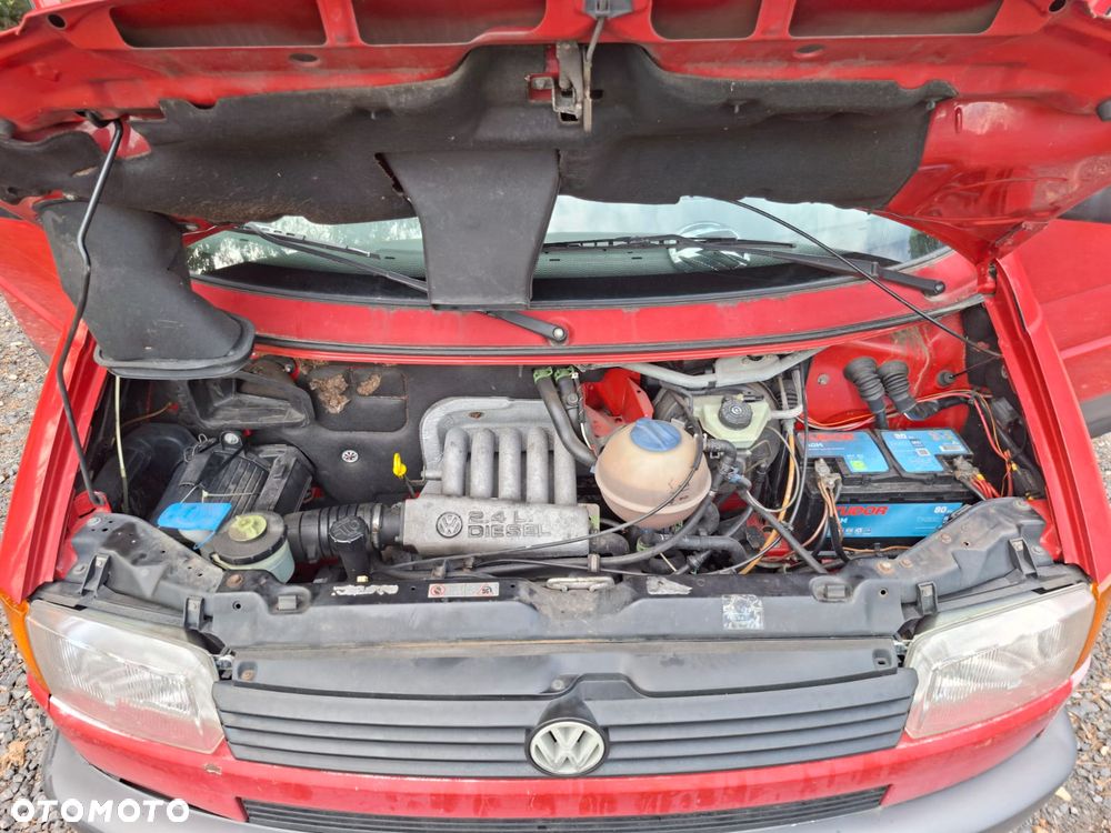 Volkswagen Multivan - 15