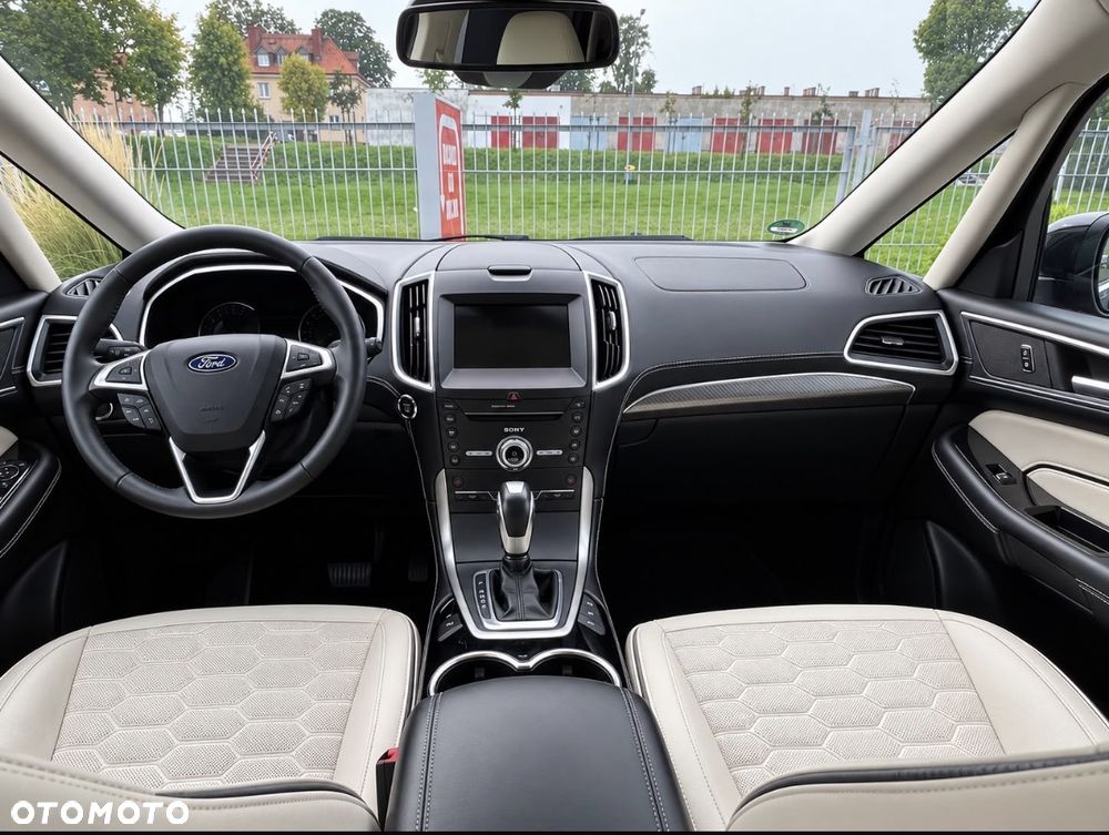 Ford S-Max 2.0 TDCi 4WD Vignale PowerShift - 17