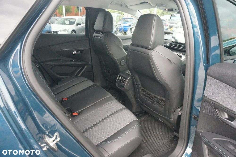 Peugeot 3008 1.5 BlueHDi Allure Pack S&S EAT8 - 30