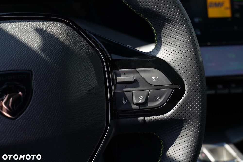 Peugeot 308 1.2 mHEV GT S&S e-DCS6 - 15