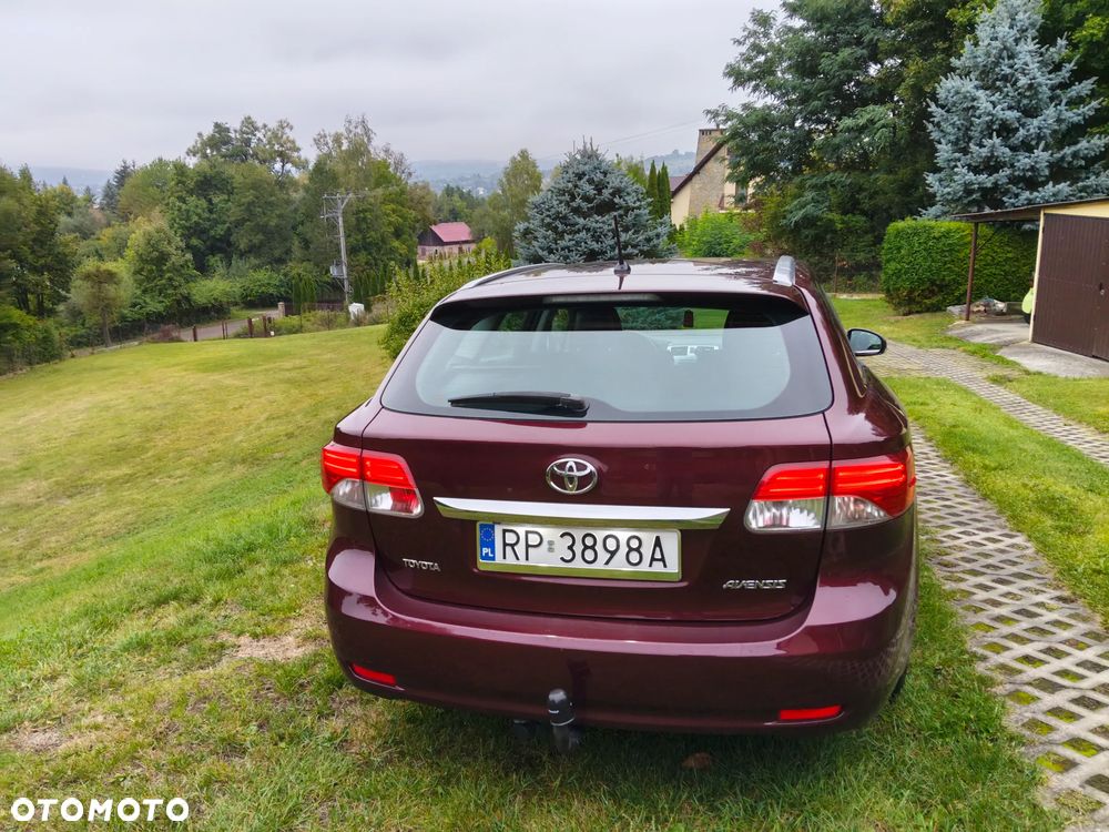 Toyota Avensis 1.8 Sol plus EU5 - 9