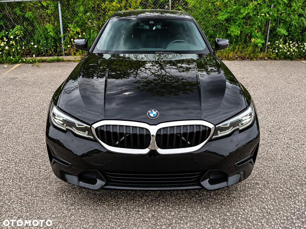 BMW Seria 3 2020 photo 3